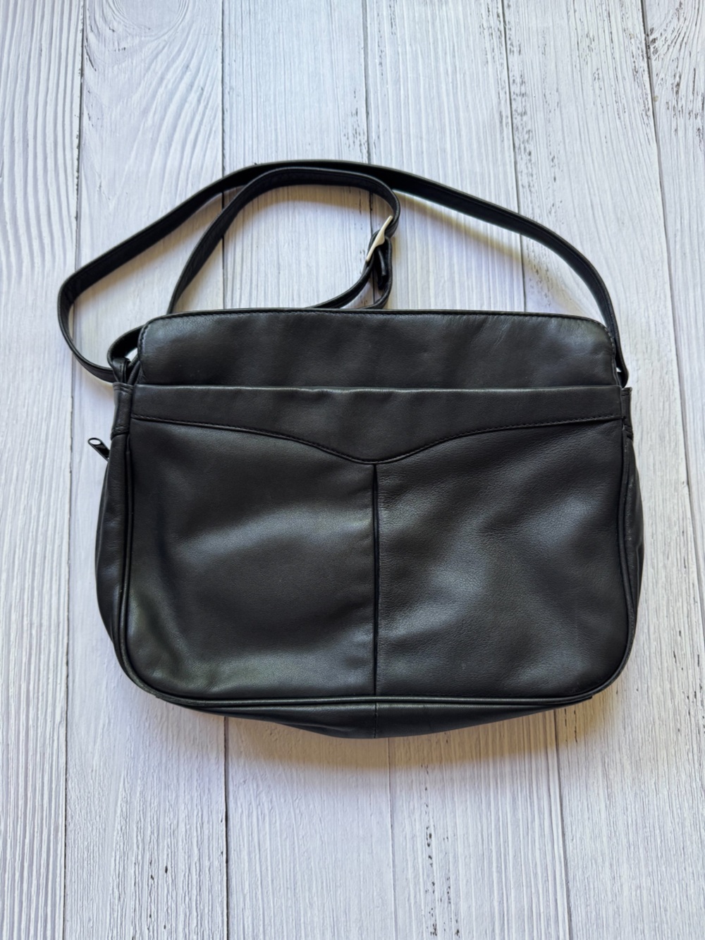 Vintage Derek Alexander DAL Black Leather Multi-Pocket Crossbody Travel Purse